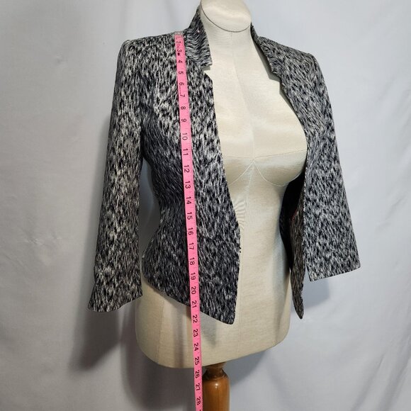 express Black White Patterned Blazer Jacket - Size 8 - Picture 12 of 14